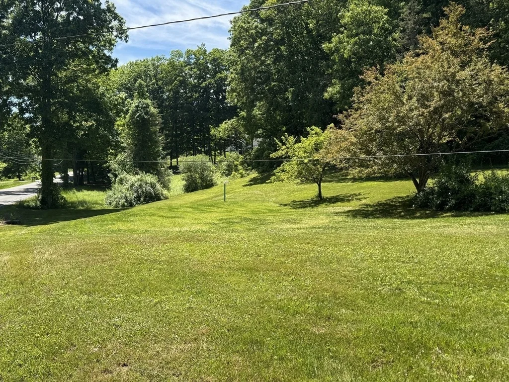 Photo of 223 Main Rd