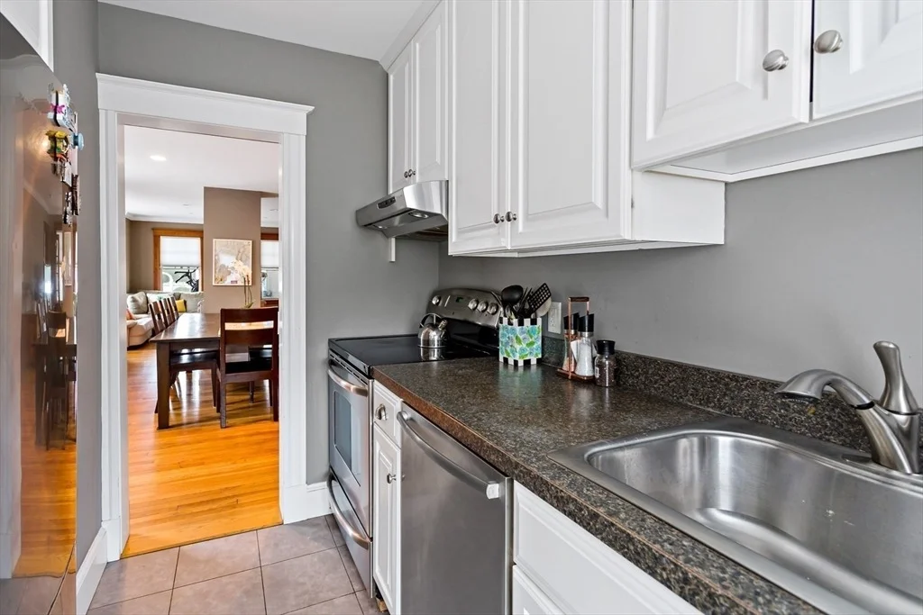 Photo of 83 Davis Straits