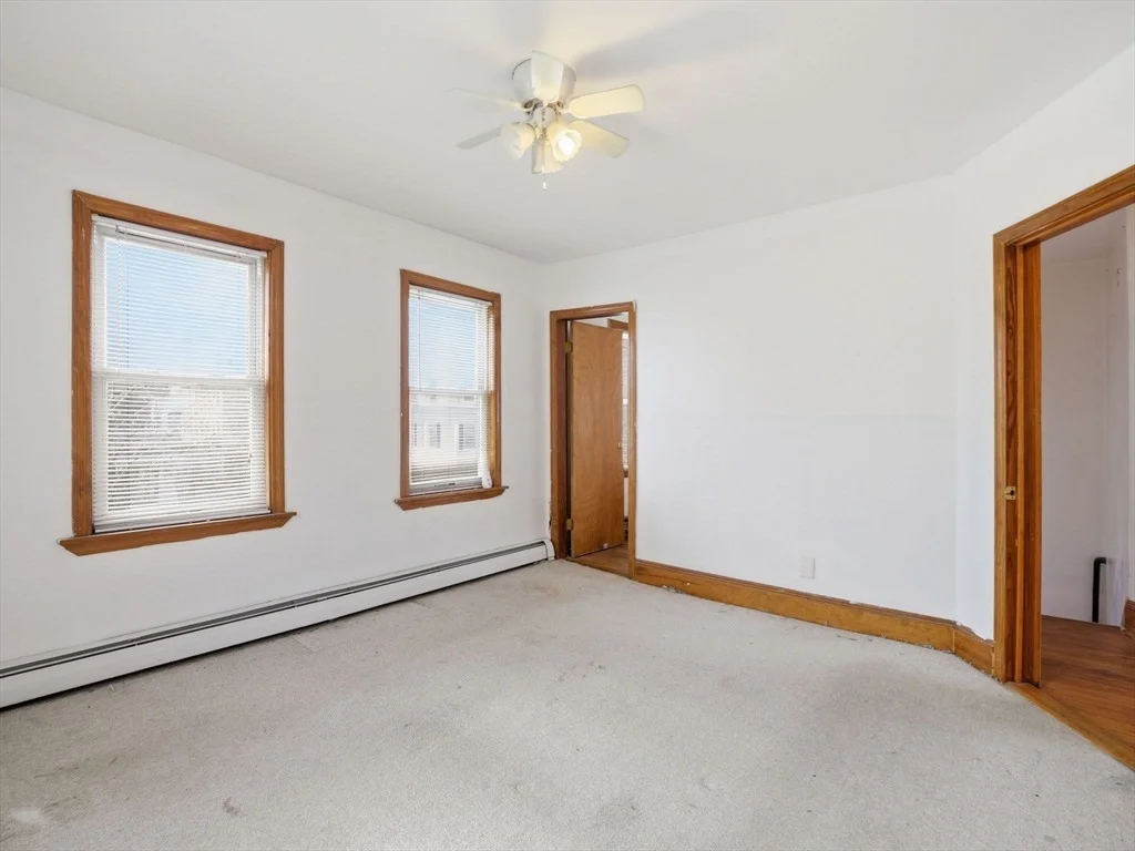Photo of 10 Almont Ave