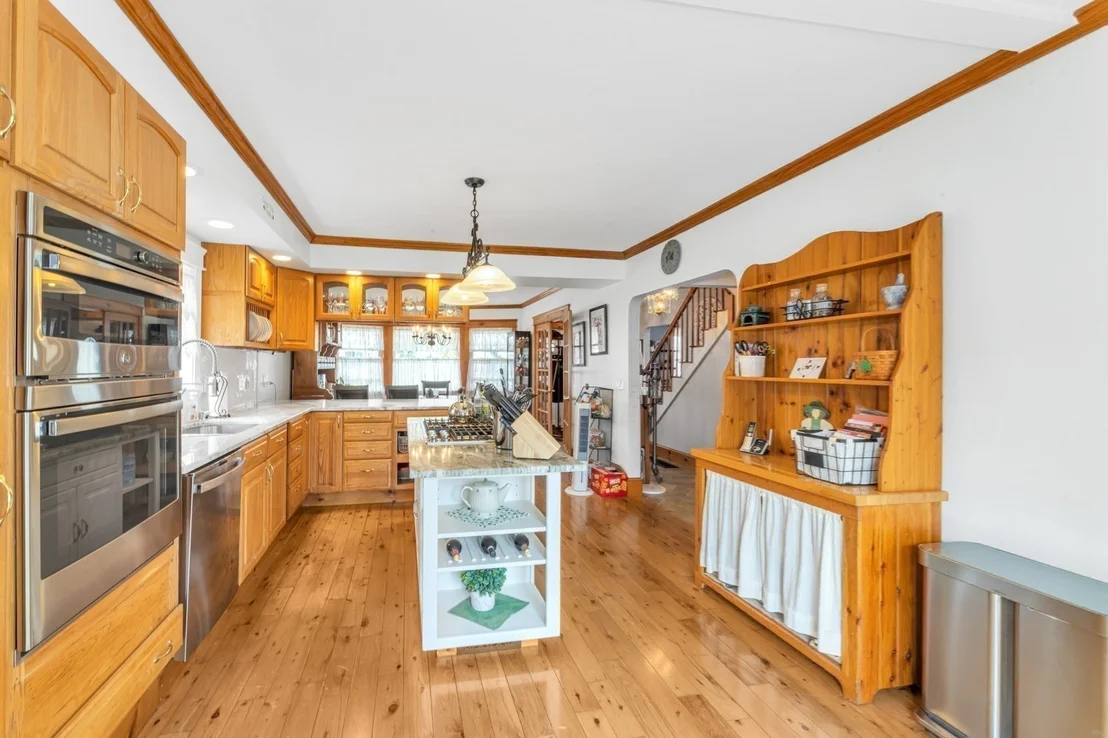 Photo of 1816 River St