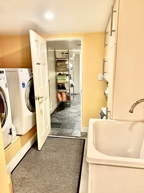 Photo of 8 Winthrop St