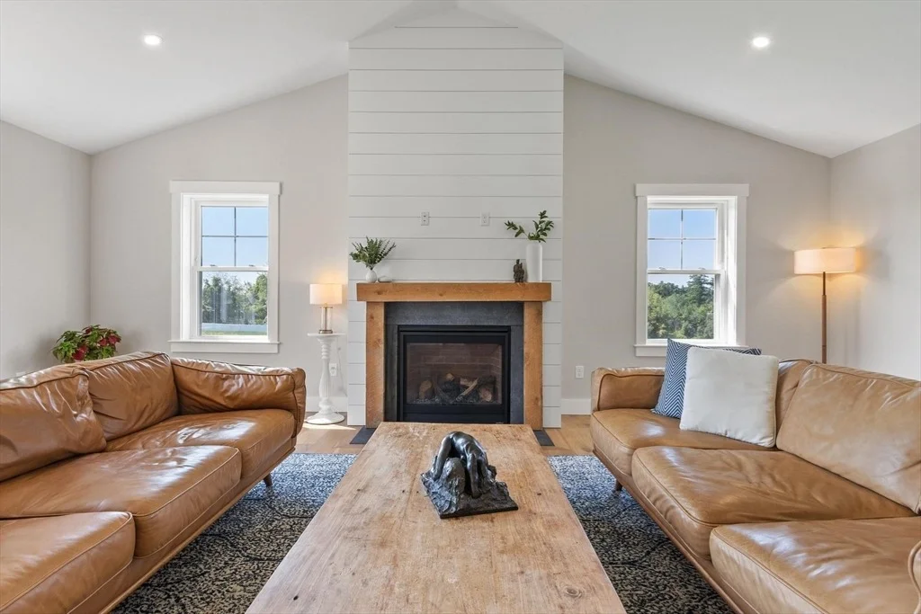 Photo of 370 Flat Hill Rd
