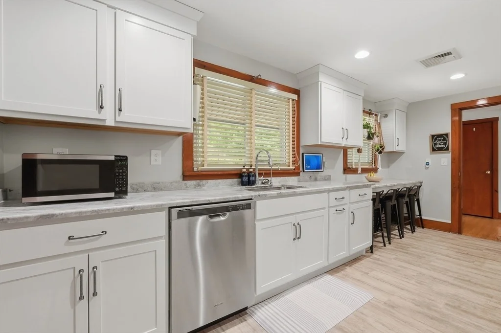 Photo of 663 Orchard St