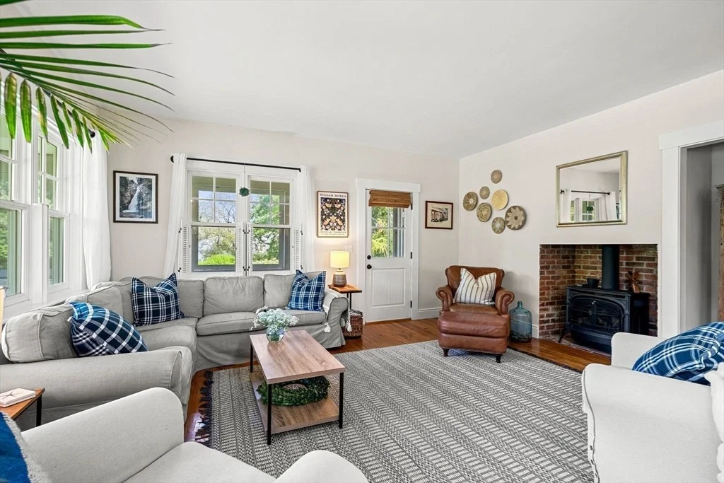 Photo of 92 Phillips Ave