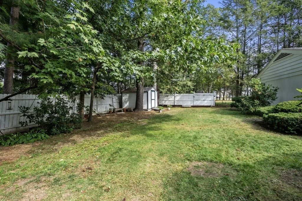 Photo of 11 Highland Cir