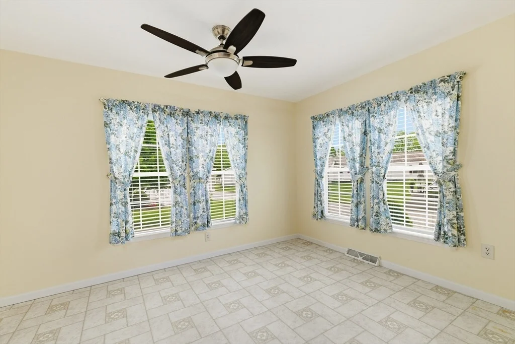 Photo of 4 Fairway Drive