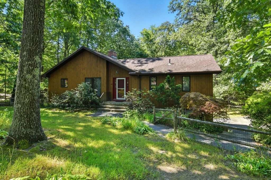Photo of 148 Wildflower Dr