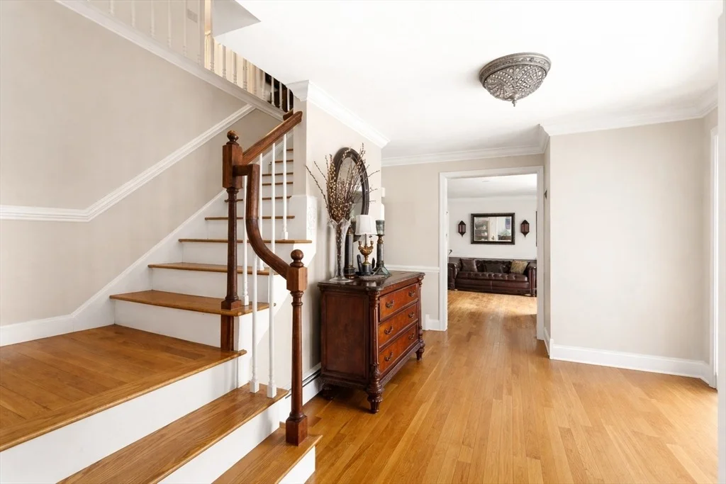 Photo of 12 Inverness Cir