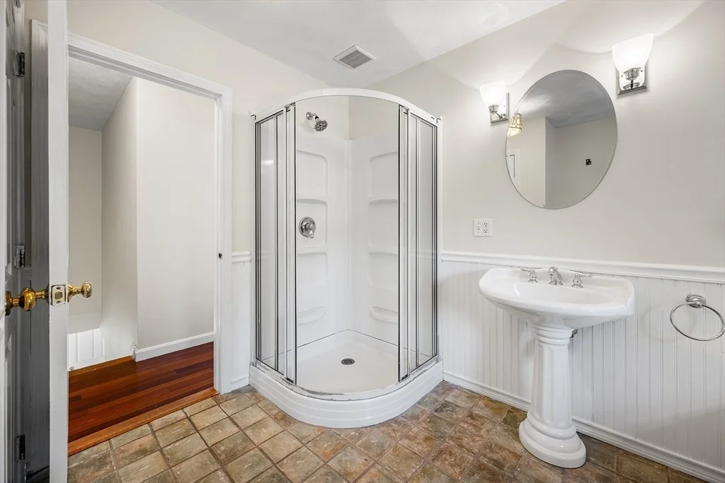 Photo of 153 High St