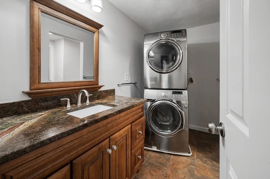 Photo of Unit 3 at 4 Deer Path