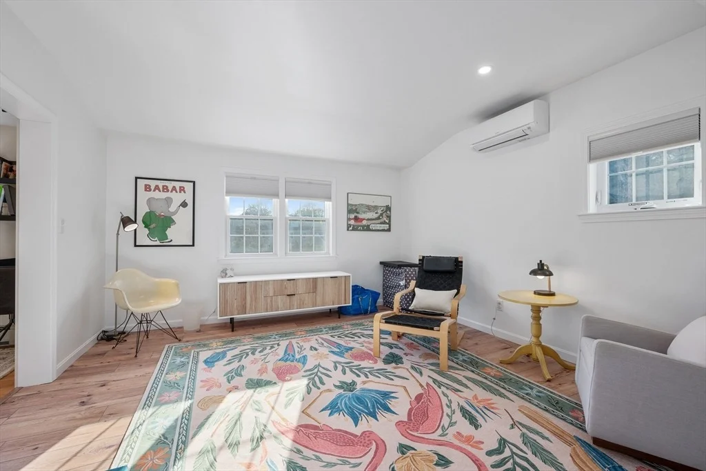 Photo of 59 Robbins St