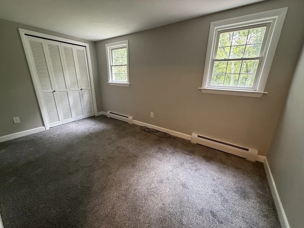 Photo of 7 Wayne Dr