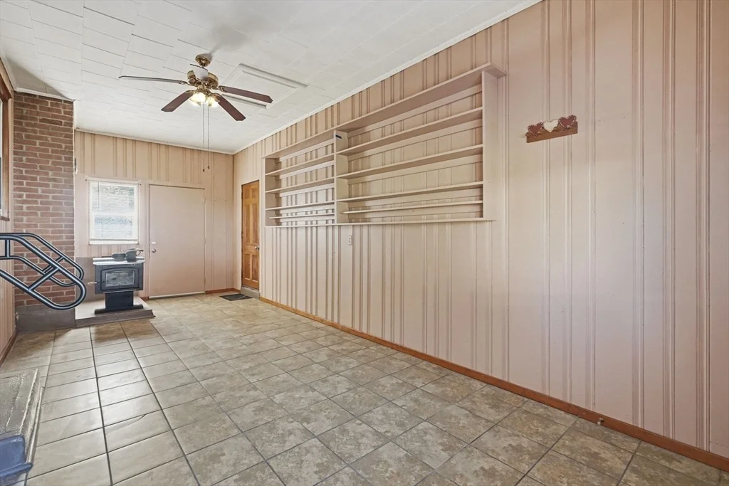 Photo of 50 Talbot Rd
