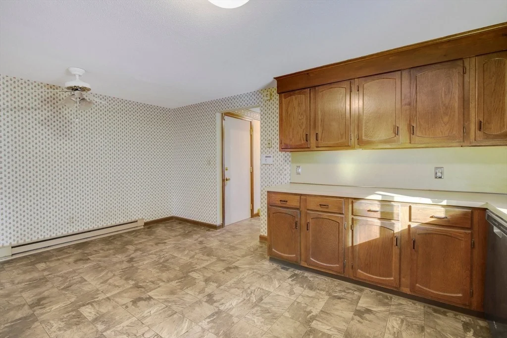 Photo of 17 Labelle Cir