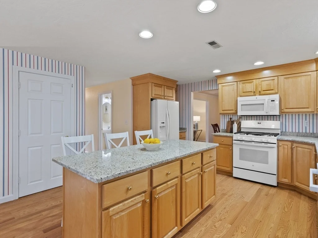 Photo of 48 Lexington Drive