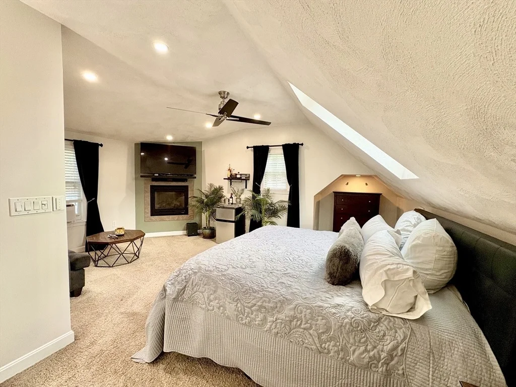 Photo of 82 Millard Ave