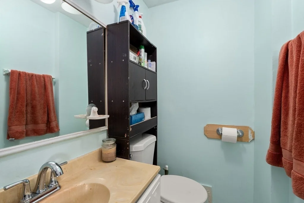 Photo of 423 Tiffany St