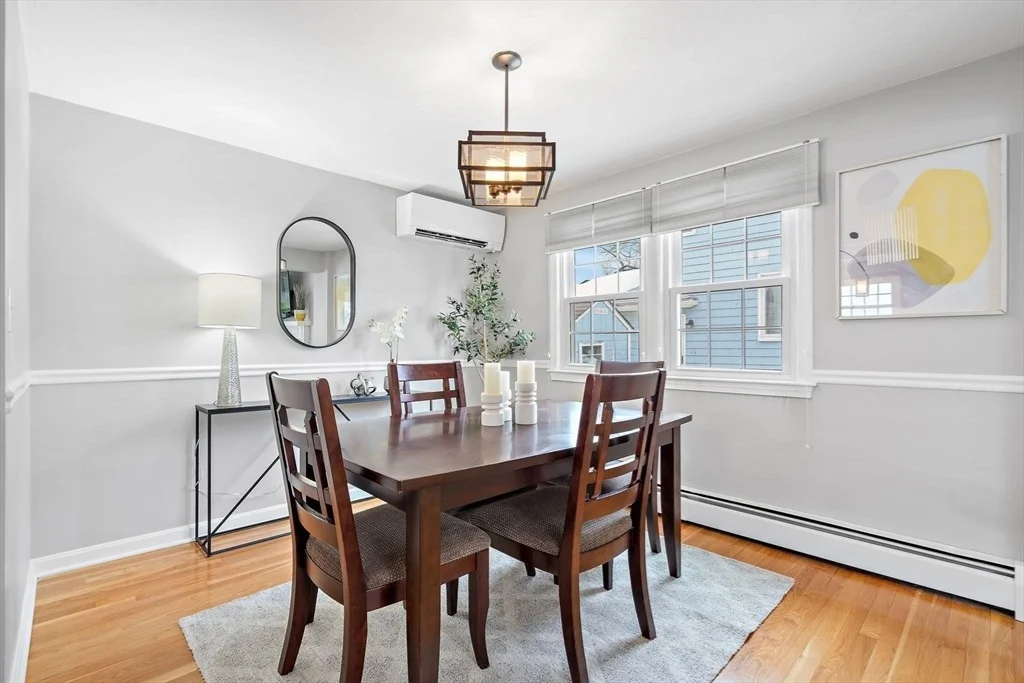 Photo of Unit 199 at 199 Everett St