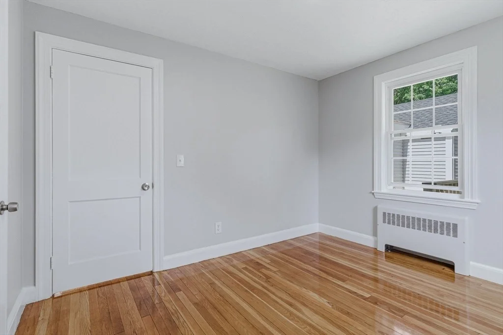 Photo of 95 Circle Dr