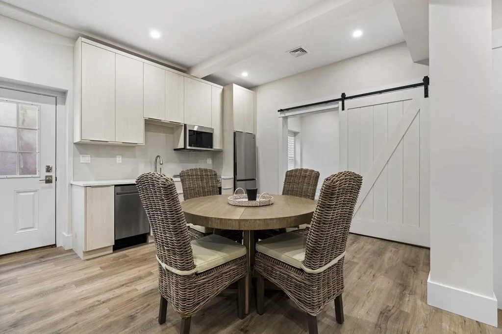 Photo of 17 Honeysuckle Drive