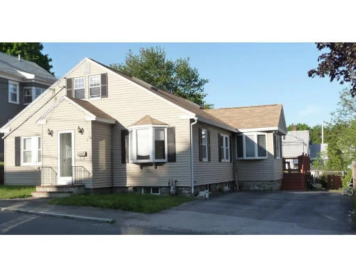 Photo of 51 Strathmore Rd