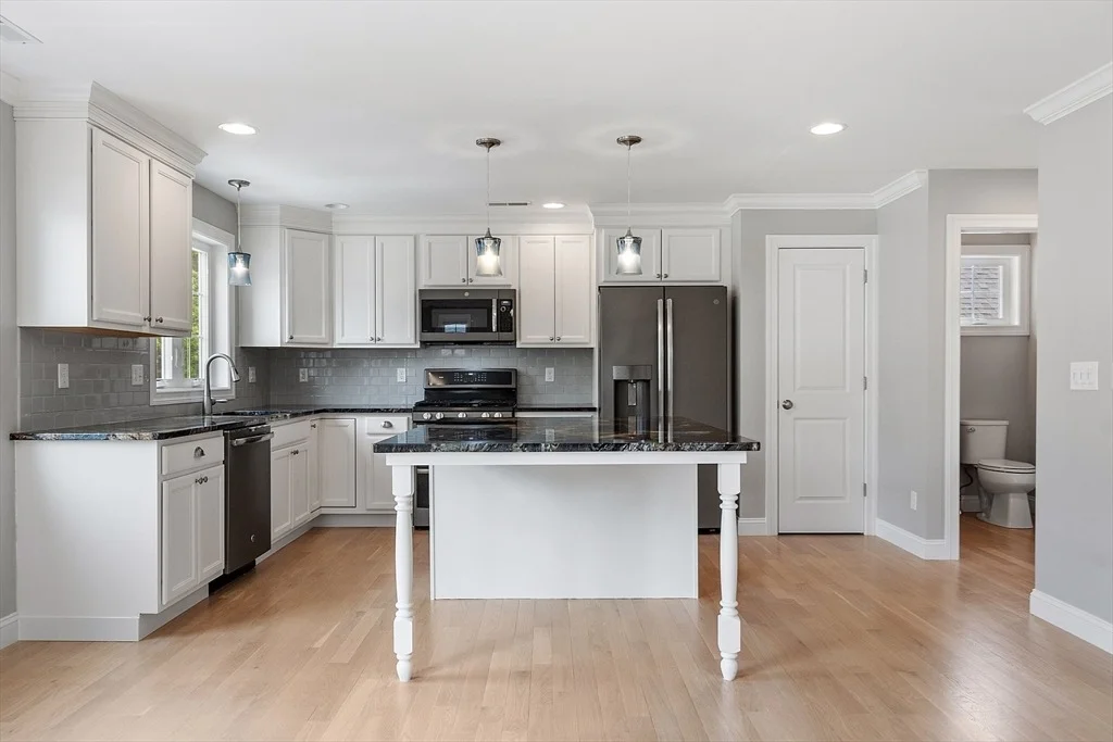 Photo of 173 Beach Road