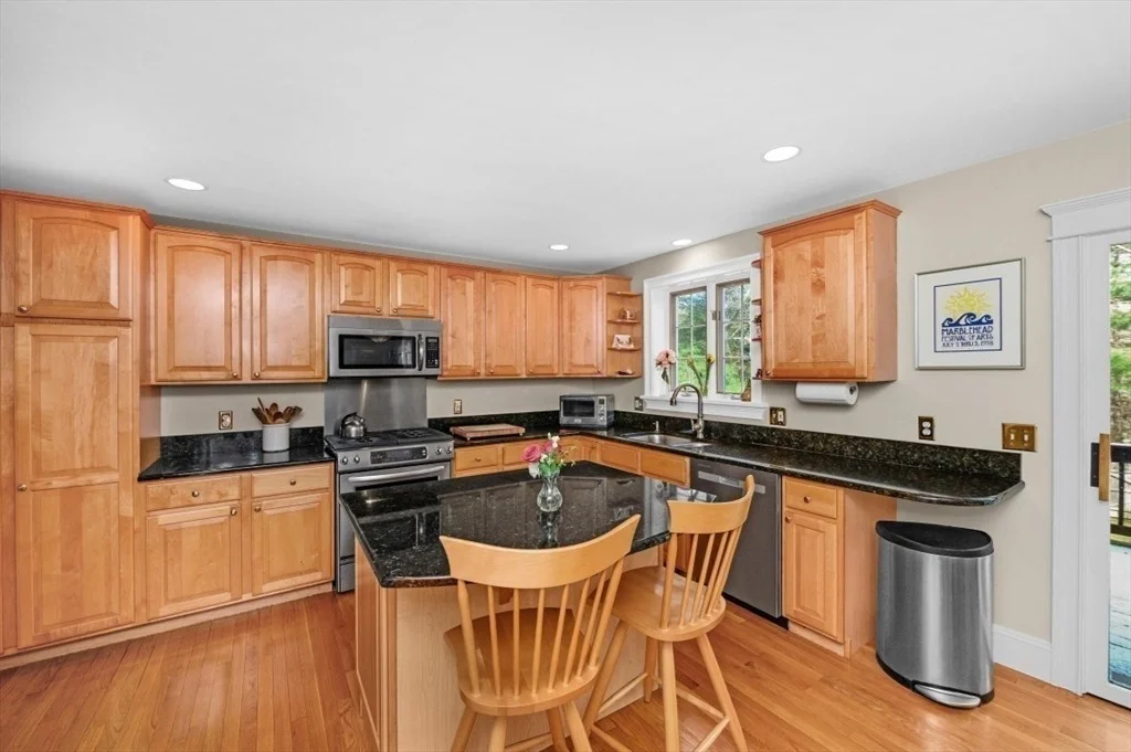 Photo of 7 James Ave