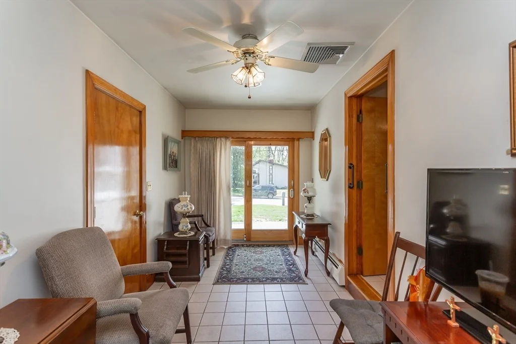 Photo of 227 N Ogden St