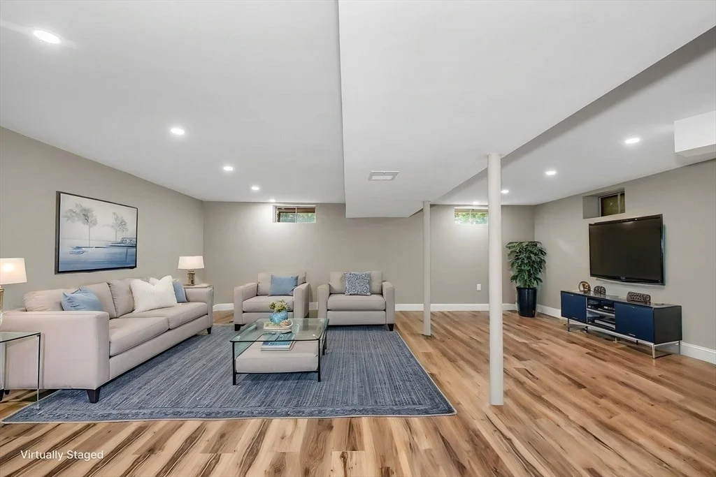 Photo of 8 Galloway Rd