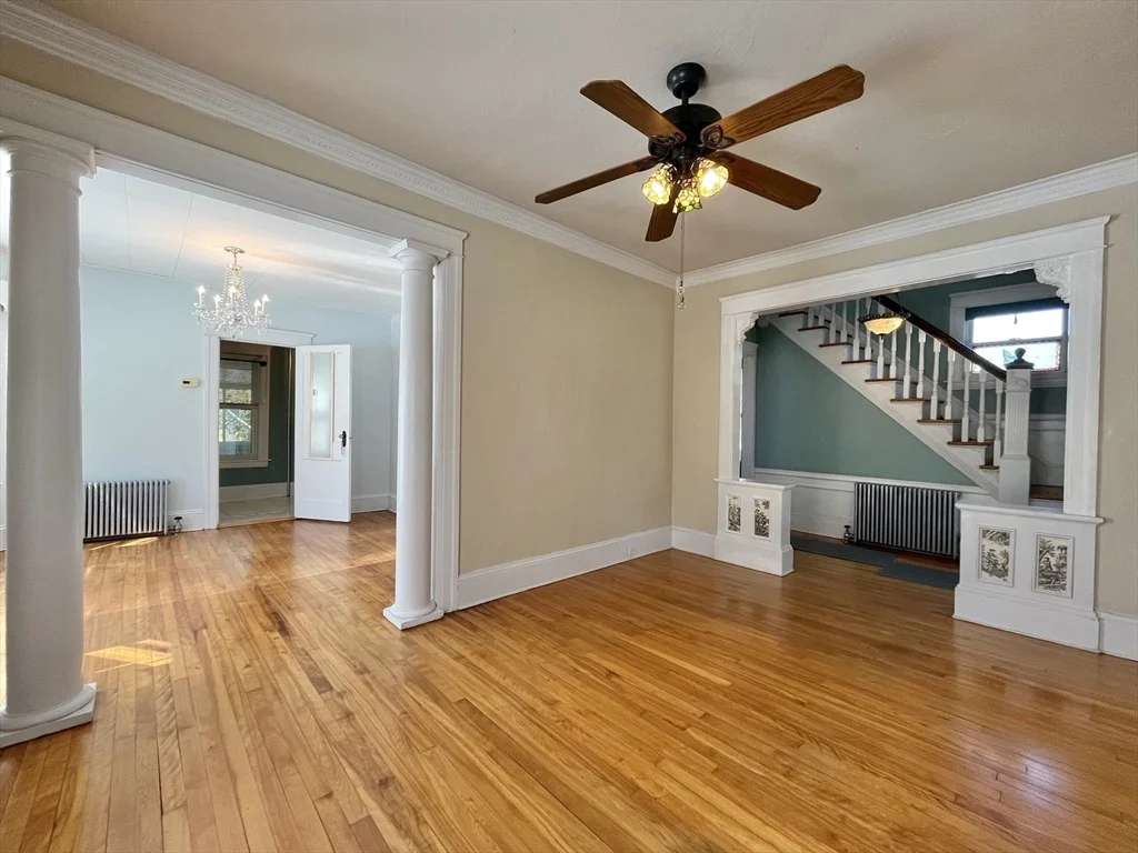 Photo of 1 Laselle Ave.