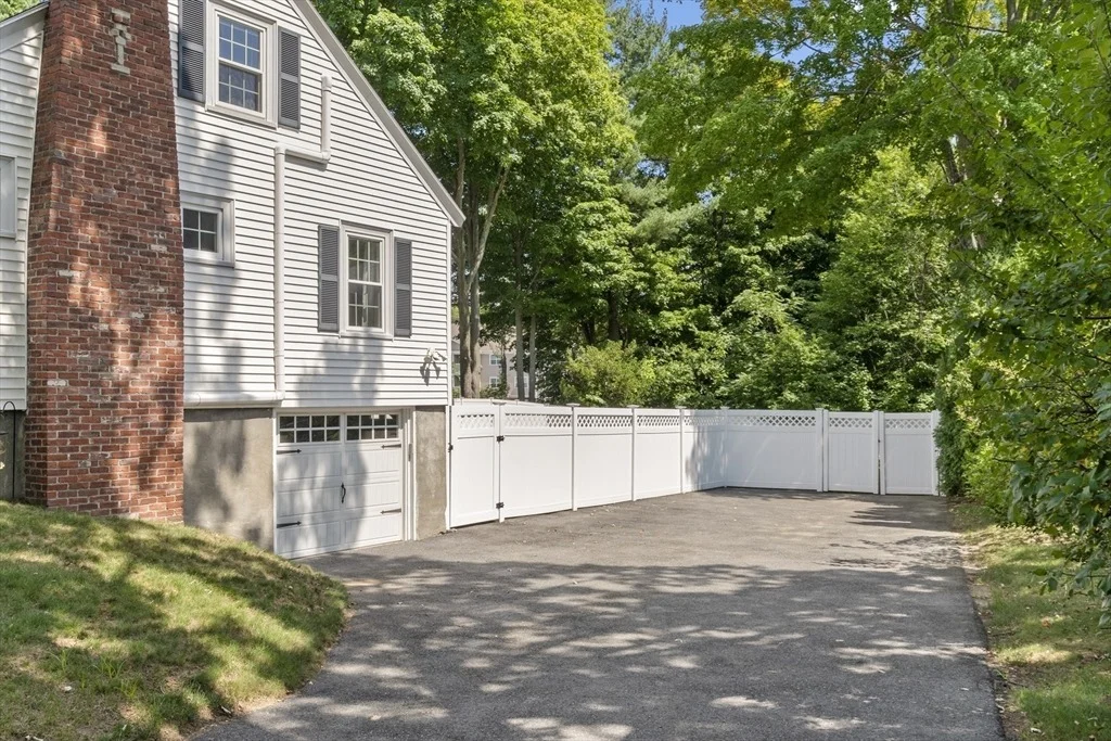 Photo of 277 Vernon Street