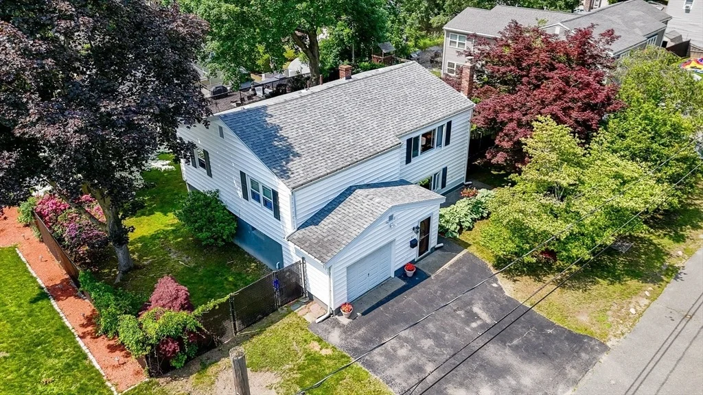 Photo of 41 Fairchild Ave