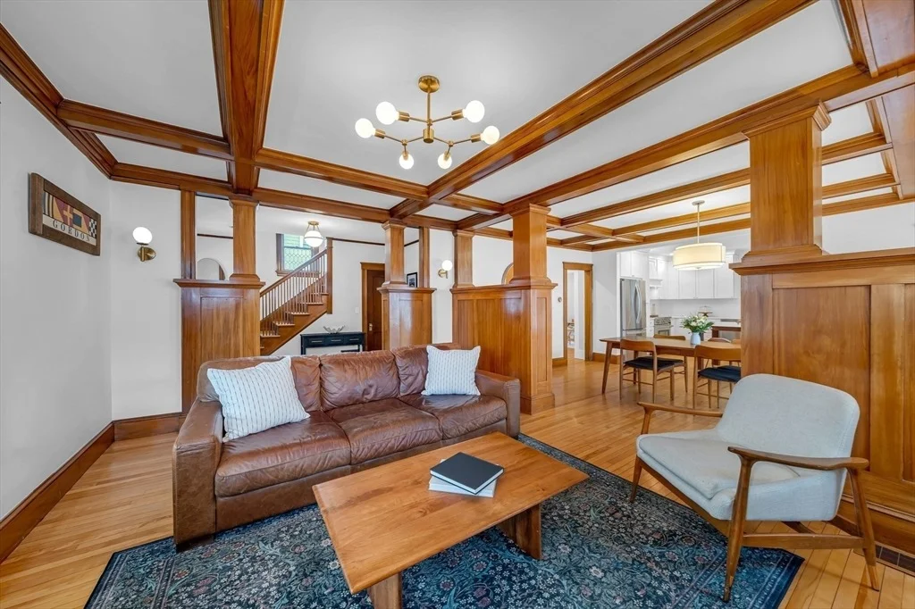 Photo of 41 Commonwealth Ave