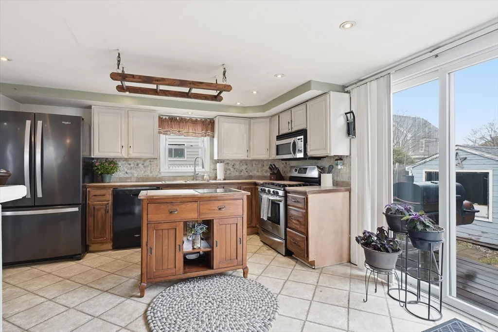 Photo of 9 Saunders Road