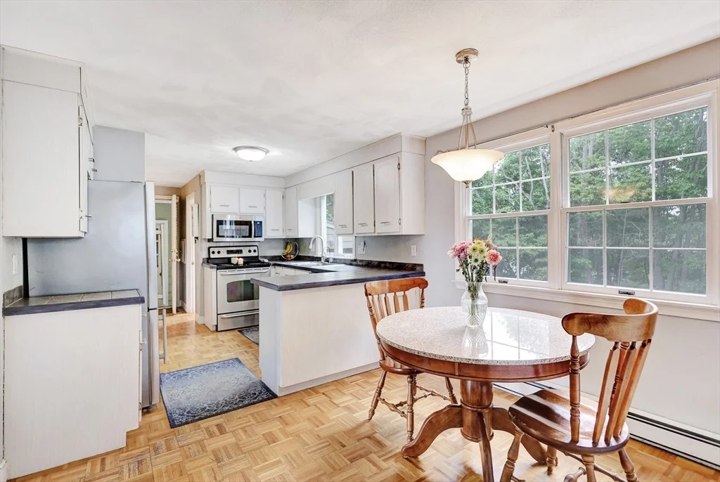 Photo of 10 Emile Circle