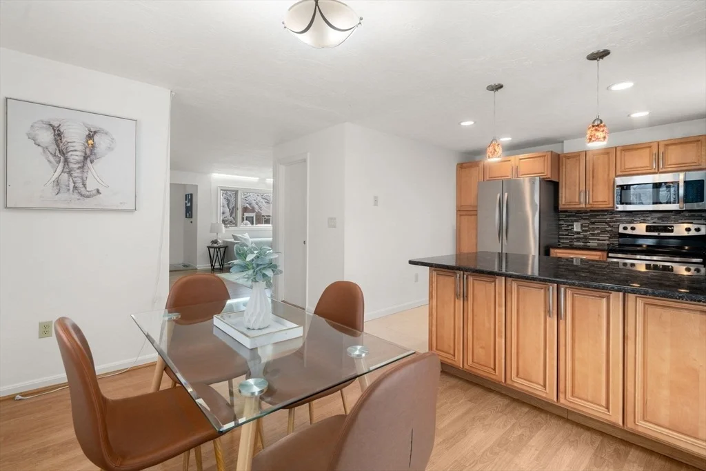Photo of Unit 1 at 1 Beth Cir