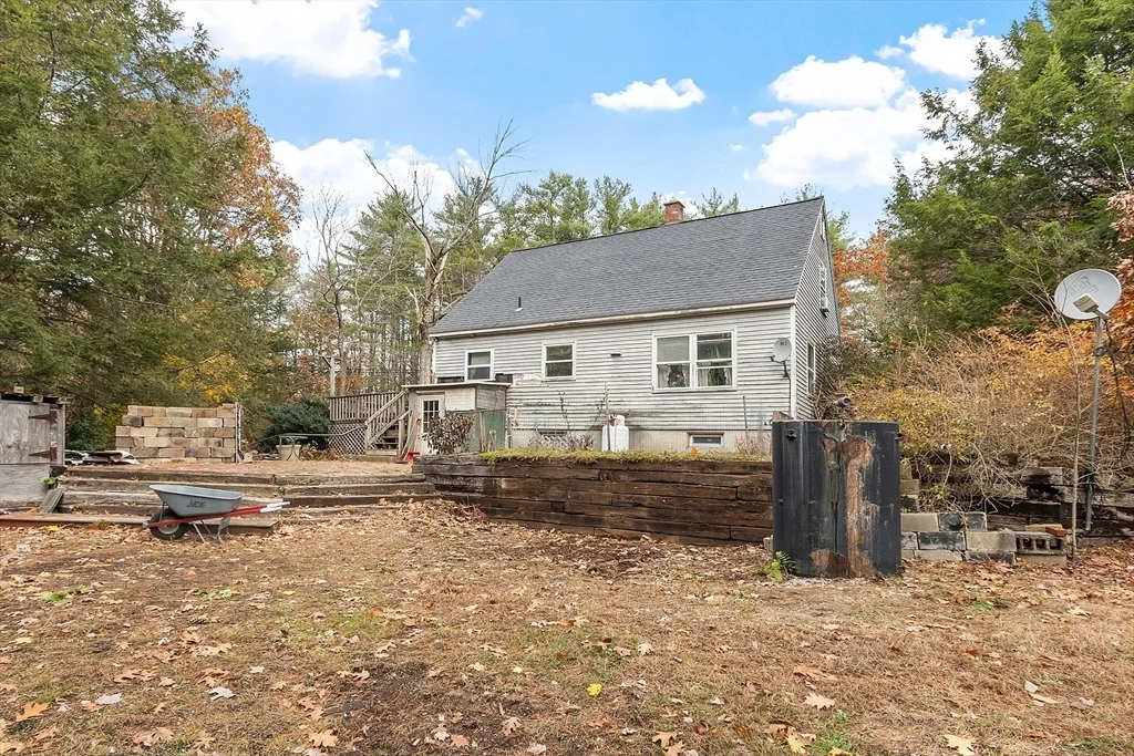 Photo of 321 Doe Valley Rd