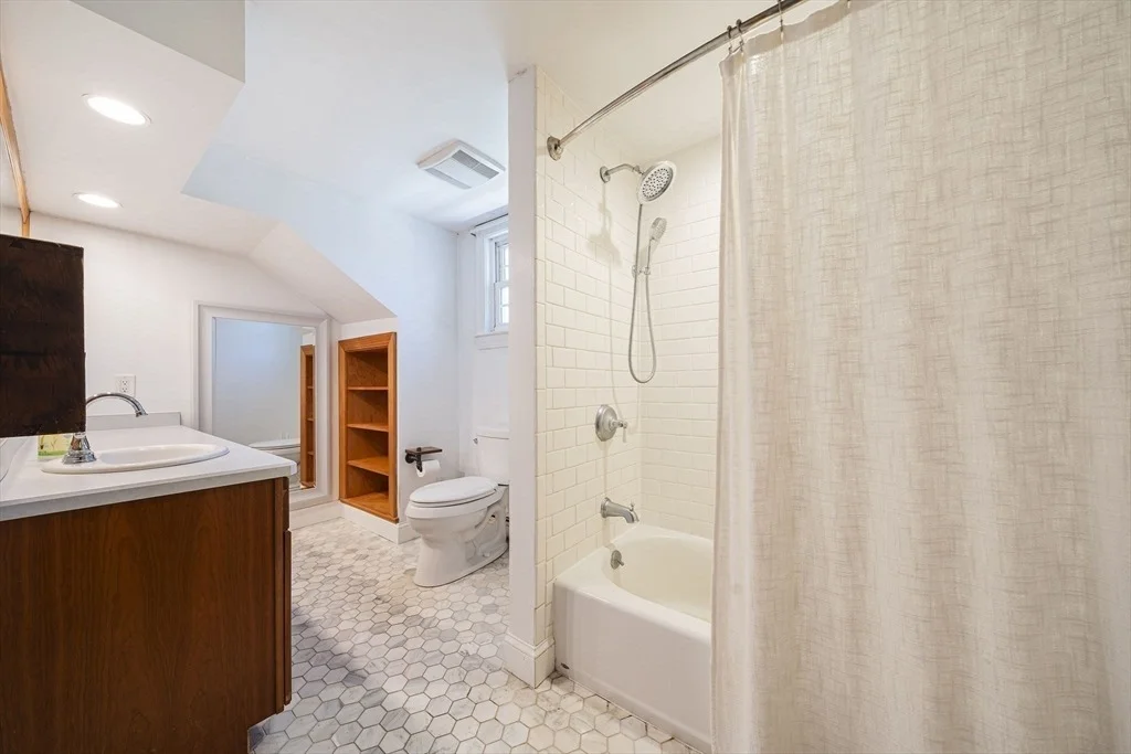 Photo of 53 Leonard Lane