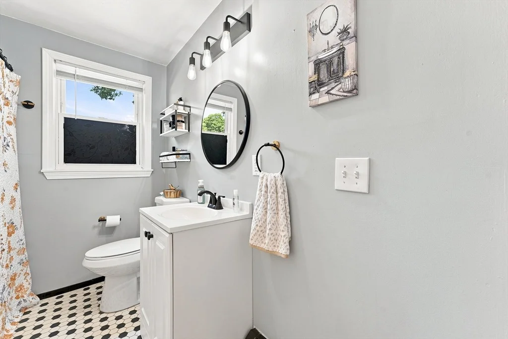 Photo of 85 Brook St