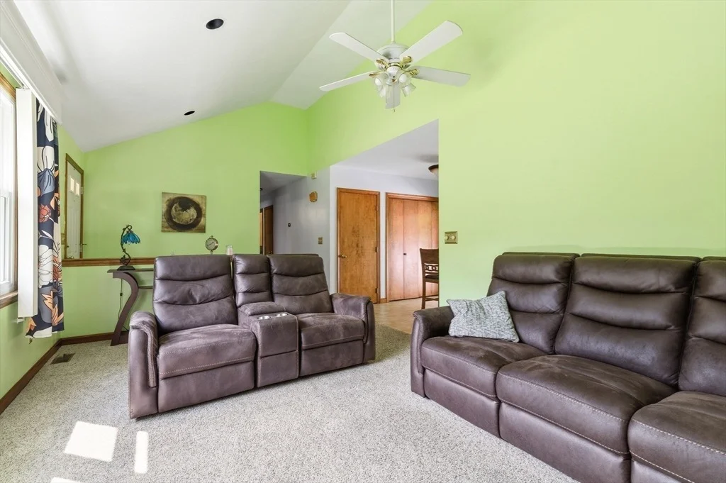 Photo of 100 Saint Nicholas Ave