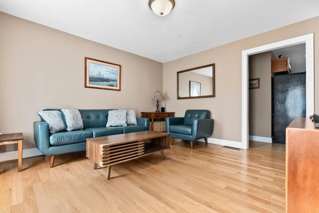 Photo of 14 Joy Rd