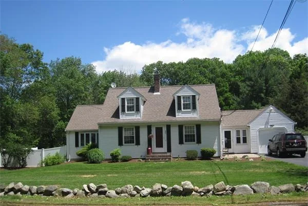 Photo of 527 Grove St
