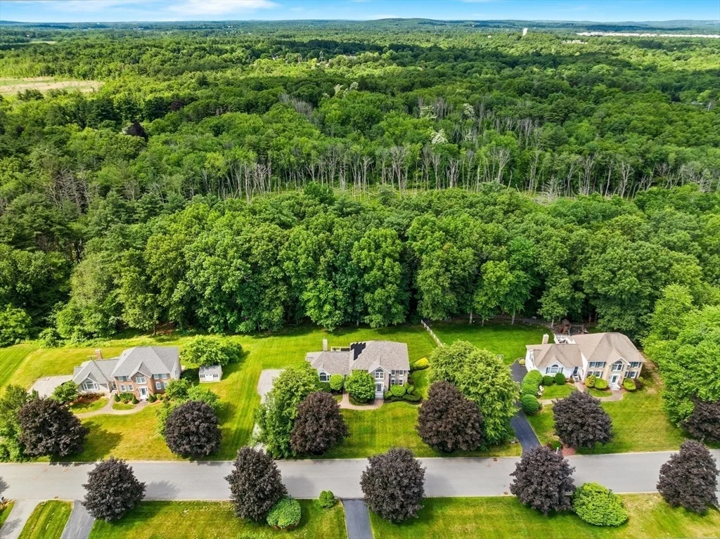 Photo of 10 Morgan Dr