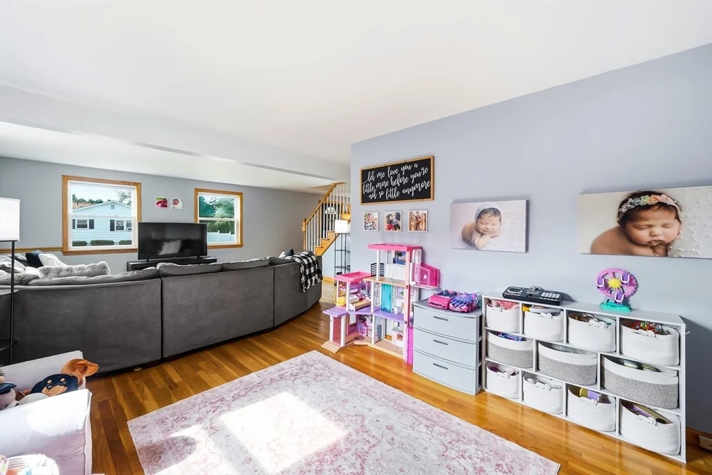 Photo of 22 Colonial Drive