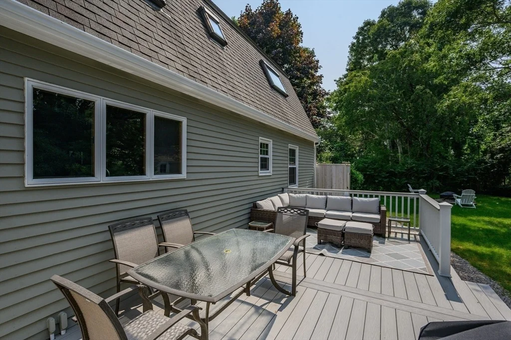 Photo of 17 Cedar Point Cir