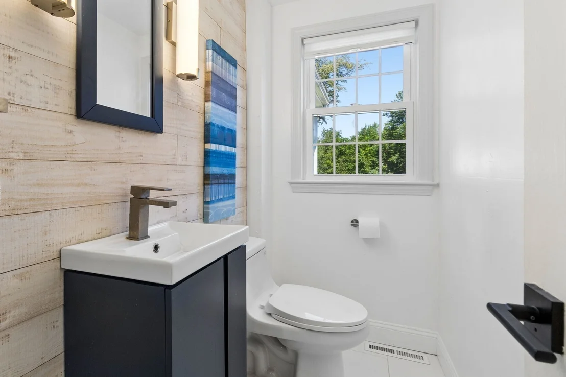Photo of 27 Maple St