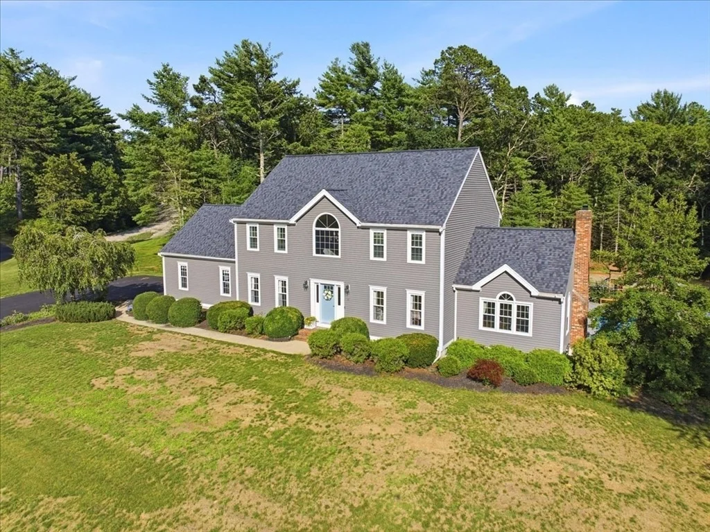 Photo of 31 Pond View Dr