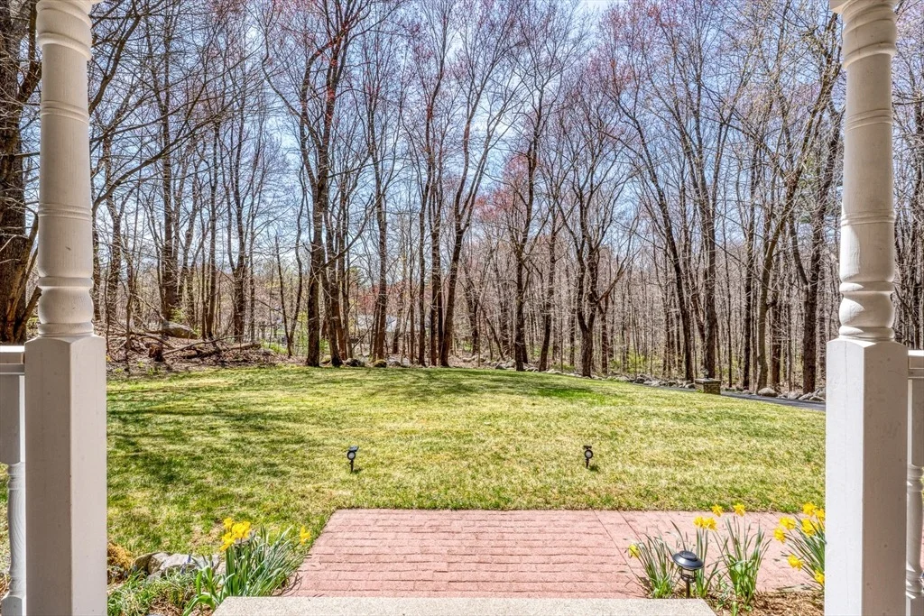 Photo of 4 Mark Twain Dr