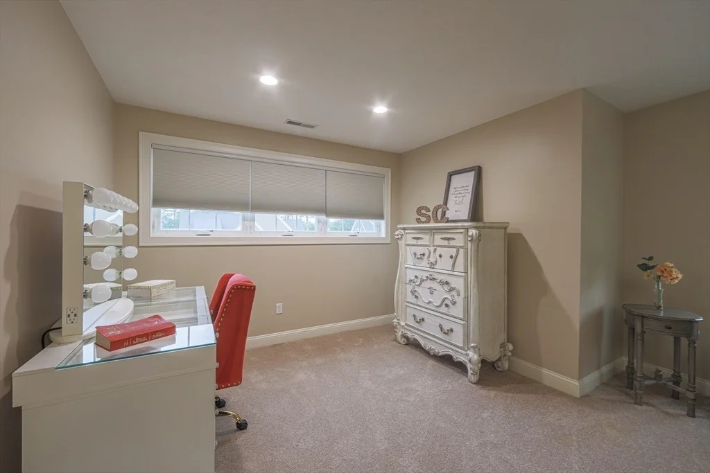 Photo of 61 Tamarack Rd
