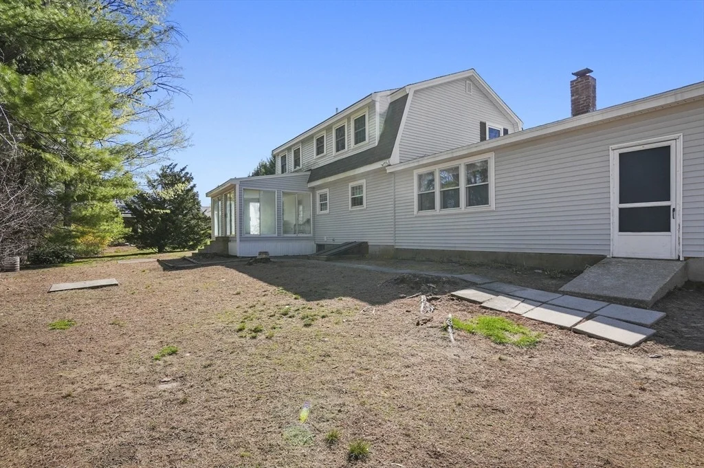 Photo of 112 Surrey Lane